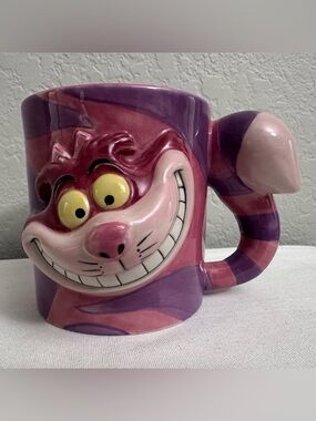 Disney Alice In Wonderland Cheshire Cat 3D Sculpted Large Cofee Mug 18-20oz